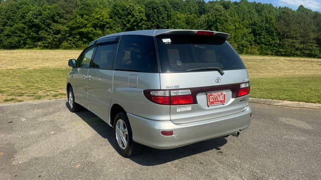 2001 Toyota Estima JDM car for sale — photo 3 of 10