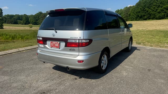 2001 Toyota Estima JDM car for sale — photo 4 of 10
