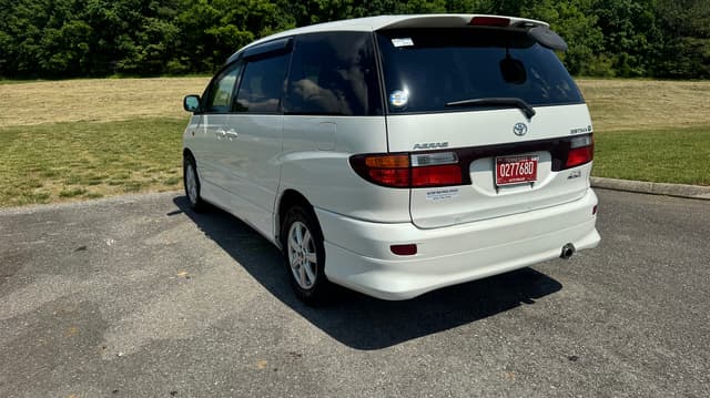 2000 Toyota Estima JDM car for sale — photo 4 of 10