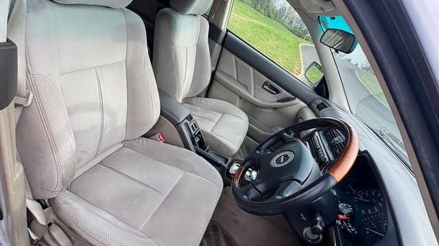 2000 Subaru Legacy JDM car for sale — photo 5 of 10