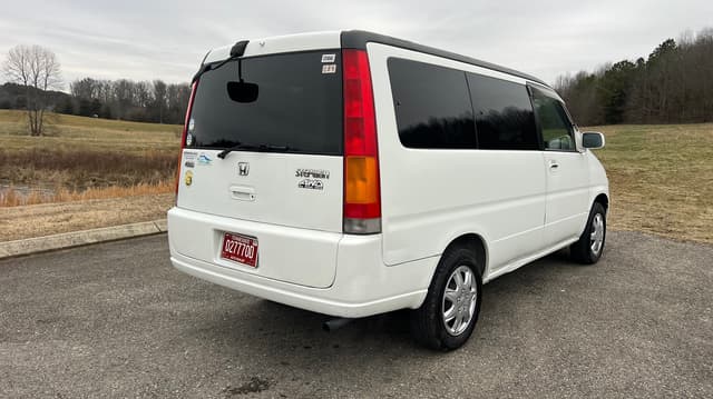 1998 Honda Stepwagon JDM car for sale — photo 4 of 10