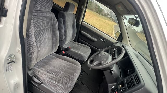 1998 Honda Stepwagon JDM car for sale — photo 5 of 10