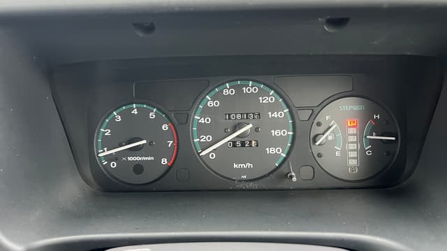1998 Honda Stepwagon JDM car for sale — photo 9 of 10