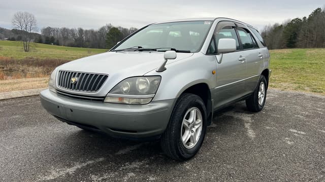 1999 Toyota Harrier JDM car for sale — photo 2 of 10