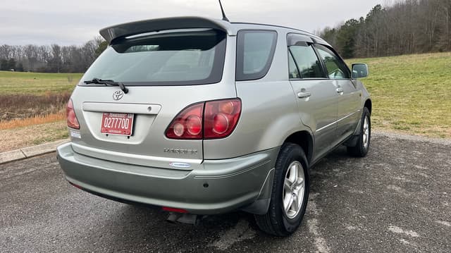 1999 Toyota Harrier JDM car for sale — photo 3 of 10