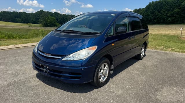 2001 Toyota Estima JDM car for sale — photo 2 of 10