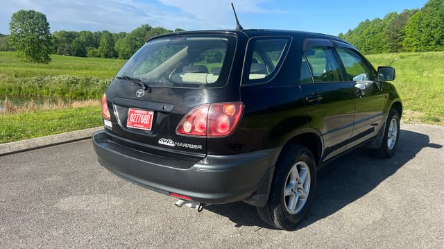 2000 Toyota Harrier JDM car for sale — photo 3 of 10