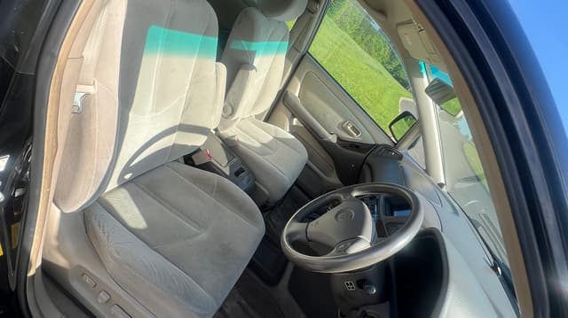 2000 Toyota Harrier JDM car for sale — photo 5 of 10