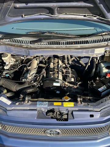 1998 Toyota Noah JDM car for sale — photo 6 of 9
