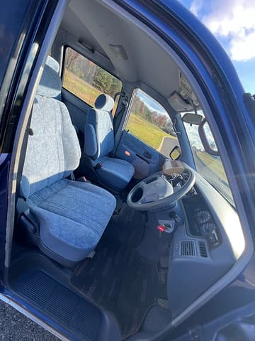 1998 Toyota Noah JDM car for sale — photo 7 of 9