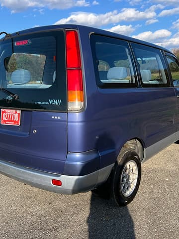 1998 Toyota Noah JDM car for sale — photo 9 of 9