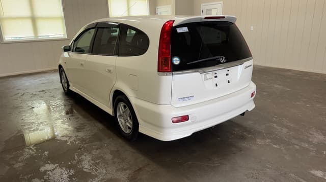 2001 Honda Stream JDM car for sale — photo 3 of 10