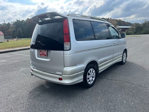 1999 Toyota Noah JDM car for sale — photo 4 of 9
