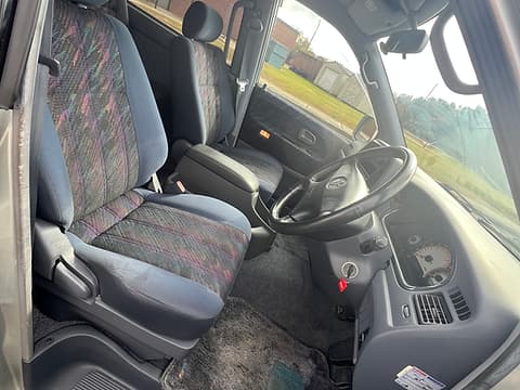 1999 Toyota Noah JDM car for sale — photo 5 of 9
