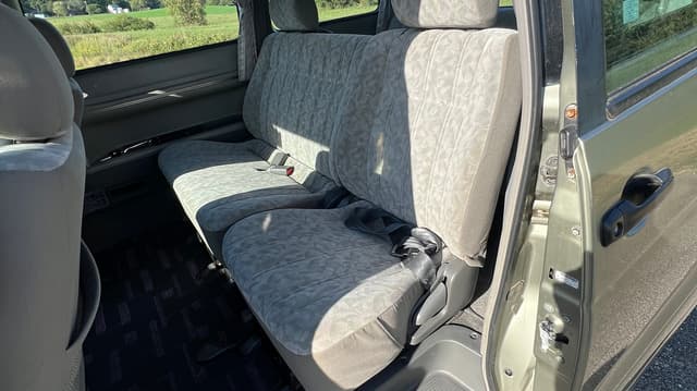 1997 Toyota Noah JDM car for sale — photo 6 of 9