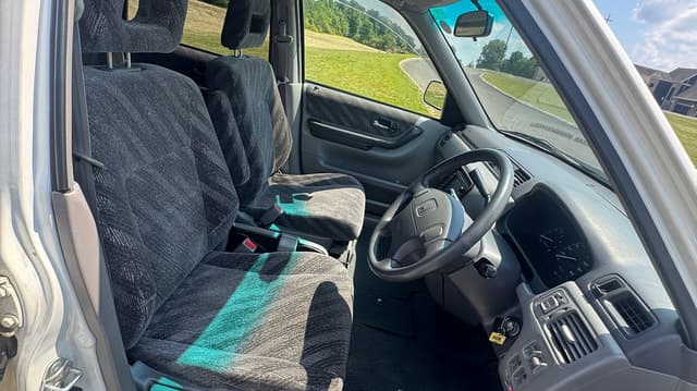 2001 Honda CR-V JDM car for sale — photo 5 of 10