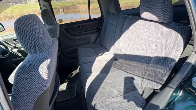 1996 Honda CR-V JDM car for sale — photo 6 of 8