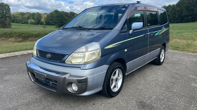 1999 Nissan Serena JDM car for sale — photo 2 of 9