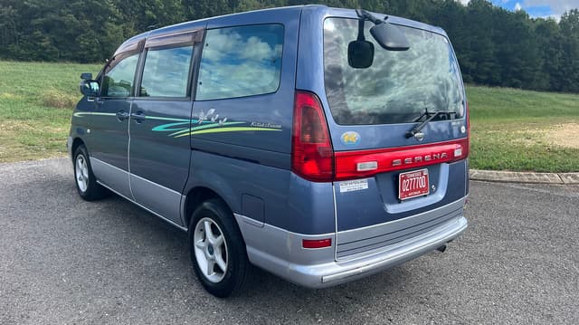 1999 Nissan Serena JDM car for sale — photo 3 of 9