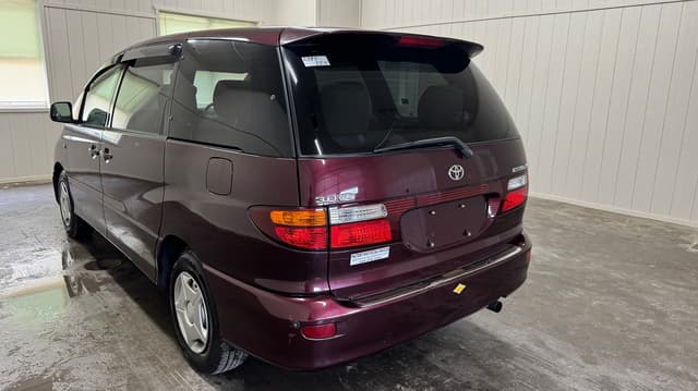 2000 Toyota Estima JDM car for sale — photo 4 of 10