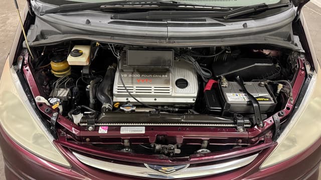 2000 Toyota Estima JDM car for sale — photo 9 of 10