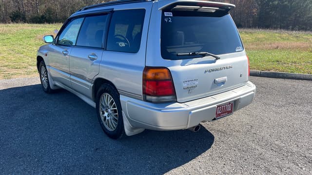 1998 Subaru Forester JDM car for sale — photo 3 of 10