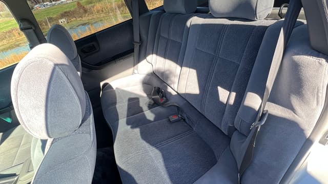 1998 Subaru Forester JDM car for sale — photo 6 of 10