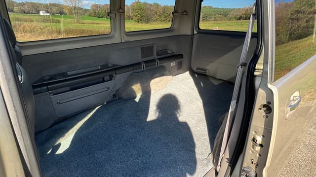 1998 Honda Stepwagon JDM car for sale — photo 6 of 9
