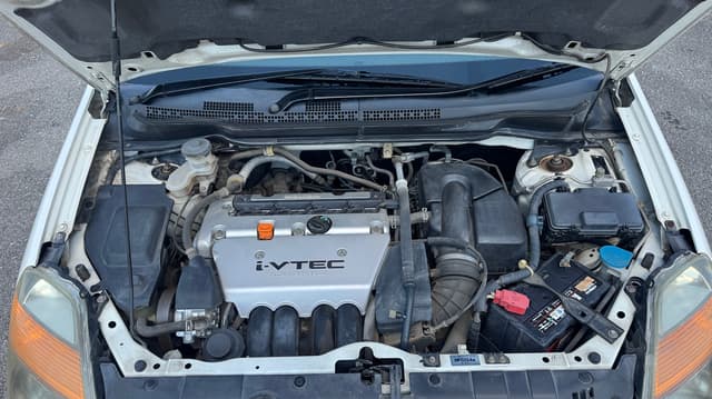 2001 Honda Stream JDM car for sale — photo 9 of 10