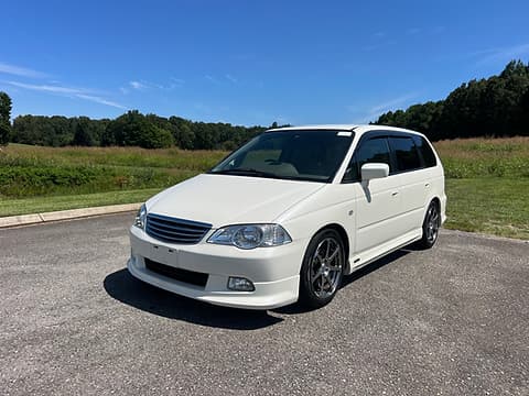 2000 Honda Odyssey JDM car for sale — photo 2 of 10