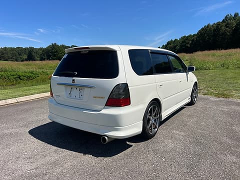 2000 Honda Odyssey JDM car for sale — photo 4 of 10