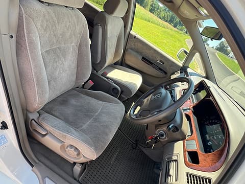 2000 Honda Odyssey JDM car for sale — photo 5 of 10