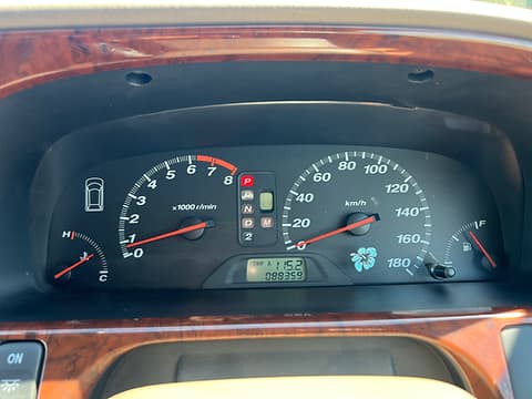 2000 Honda Odyssey JDM car for sale — photo 9 of 10