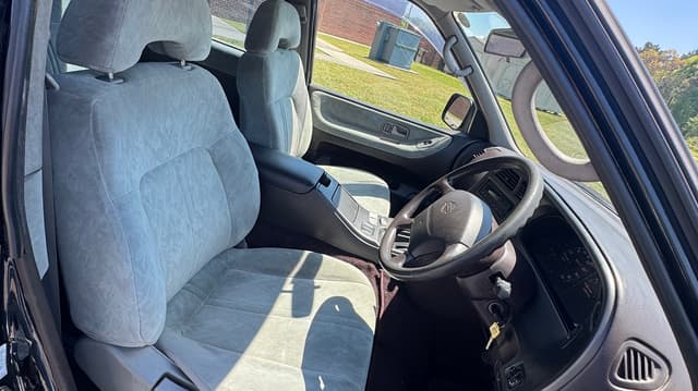 1997 Nissan Largo JDM car for sale — photo 5 of 10