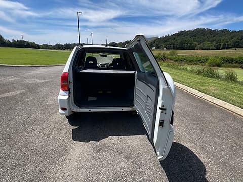 2000 Toyota RAV4 JDM car for sale — photo 8 of 10