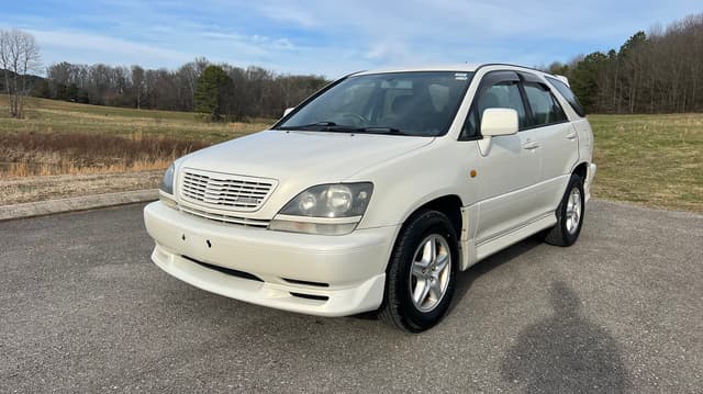 1999 Toyota Harrier JDM car for sale — photo 2 of 10