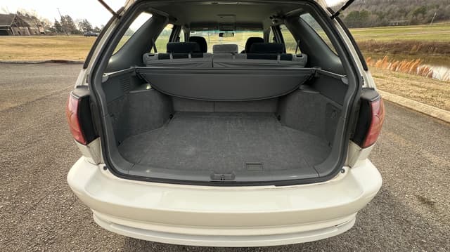 1999 Toyota Harrier JDM car for sale — photo 7 of 10