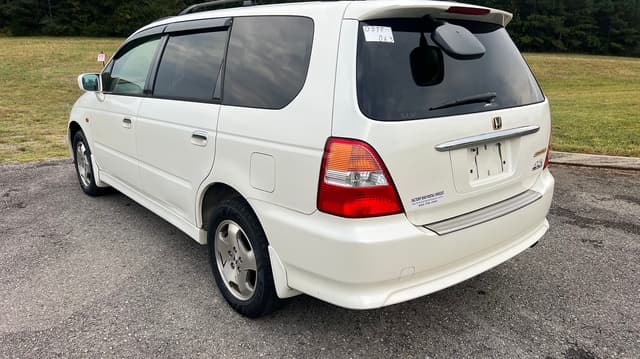 2000 Honda Odyssey JDM car for sale — photo 3 of 10