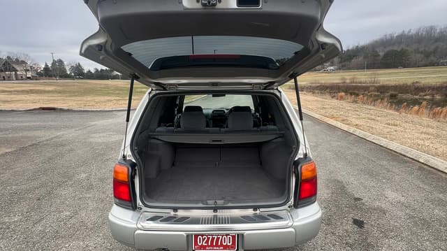 1998 Subaru Forester JDM car for sale — photo 7 of 10