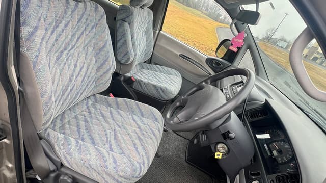 1998 Mitsubishi Delica JDM car for sale — photo 5 of 10