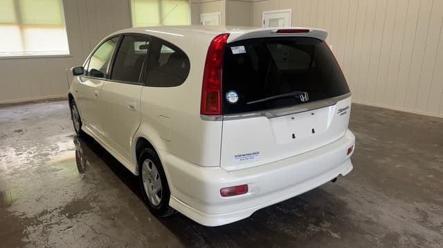 2001 Honda Stream JDM car for sale — photo 4 of 10