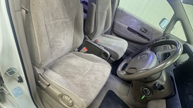2000 Honda Odyssey JDM car for sale — photo 5 of 10