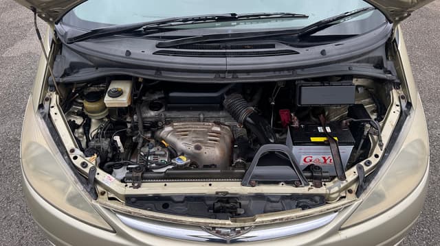 2000 Toyota Estima JDM car for sale — photo 9 of 10