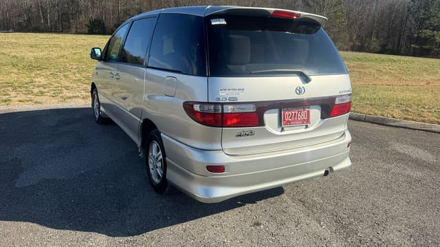 2000 Toyota Estima JDM car for sale — photo 4 of 9