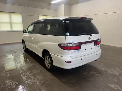 2000 Toyota Estima JDM car for sale — photo 3 of 10