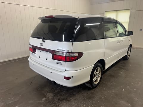 2000 Toyota Estima JDM car for sale — photo 4 of 10