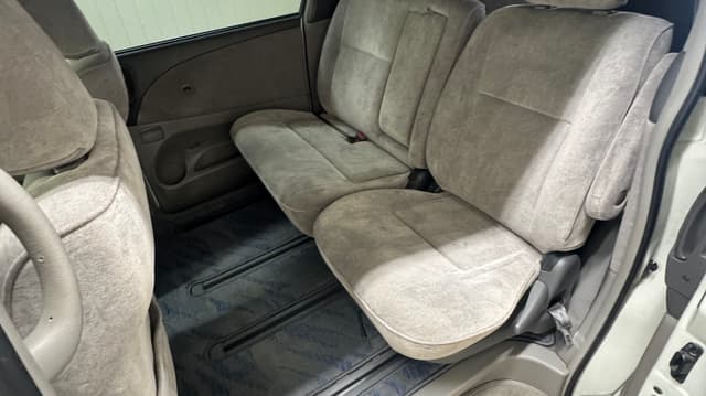 2001 Toyota Estima JDM car for sale — photo 6 of 10
