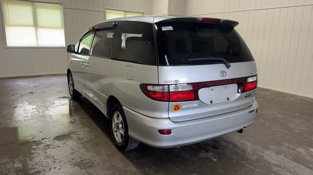 2000 Toyota Estima JDM car for sale — photo 4 of 10