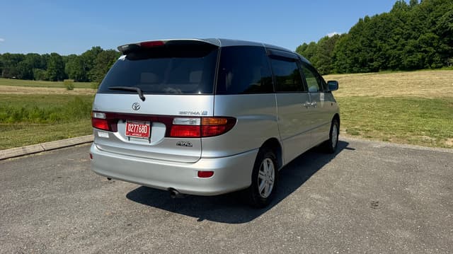 2000 Toyota Estima JDM car for sale — photo 3 of 10