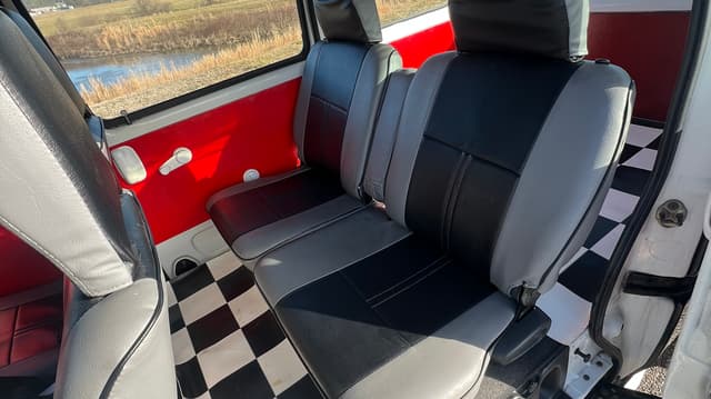 1996 Suzuki Carry JDM car for sale — photo 6 of 9